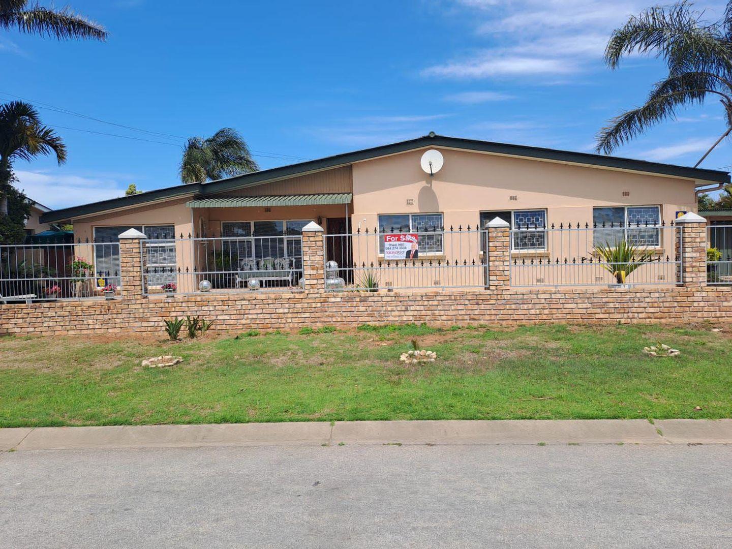 3 Bedroom House for sale in Manor Heights P24111992457