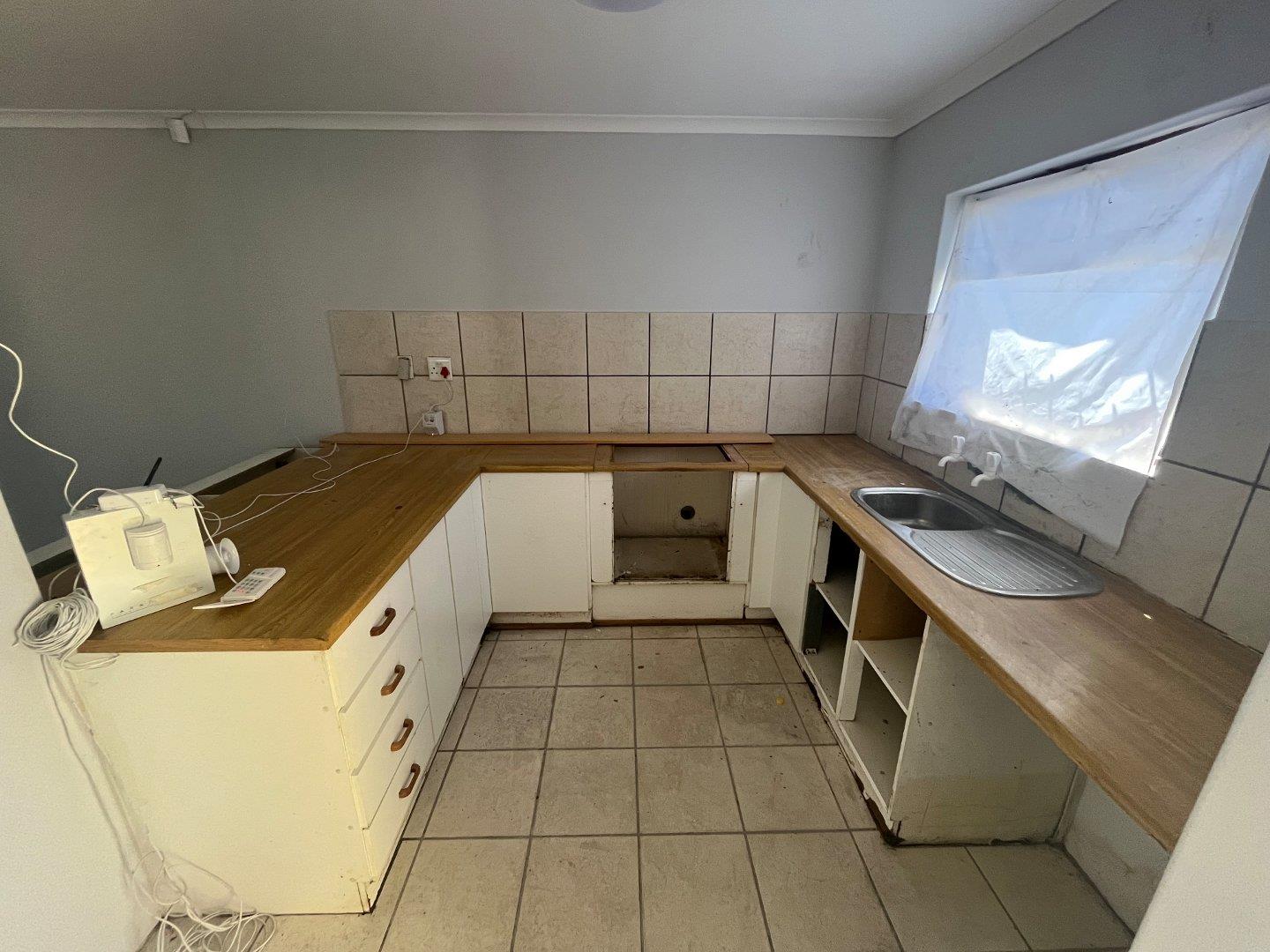 2 Bedroom House for sale in Summer Greens 37 Archers Green P24113618801