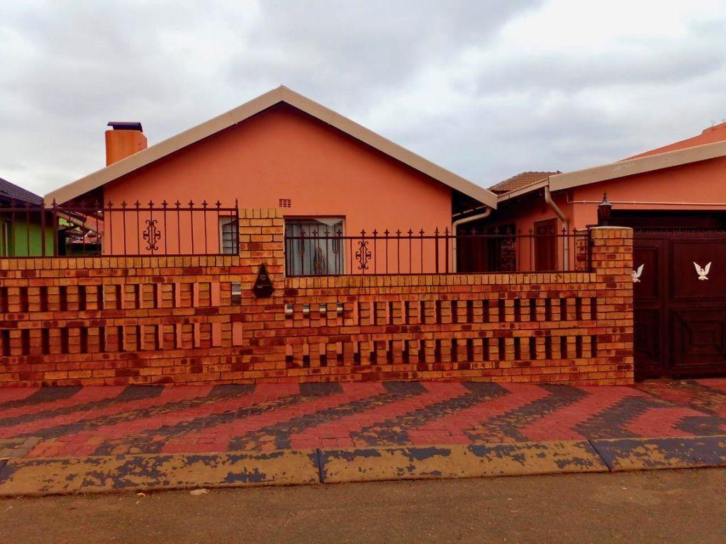 Protea North Property Houses for sale in Protea North Page 2