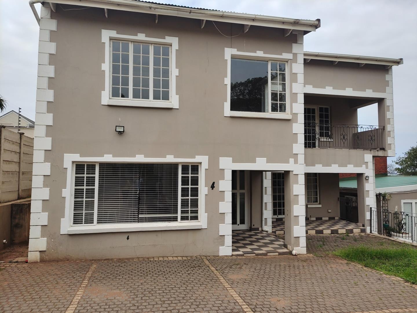 3 Bedroom Townhouse for sale in Musgrave 4, 65 Vernon Road P24
