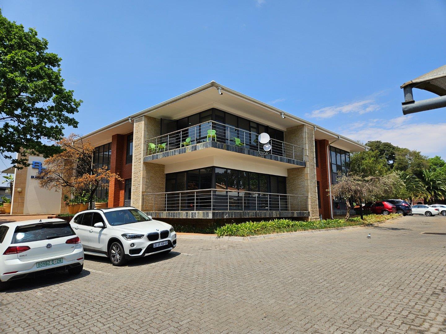 Commercial property to rent in Bedfordview 8 Viscount Road P24