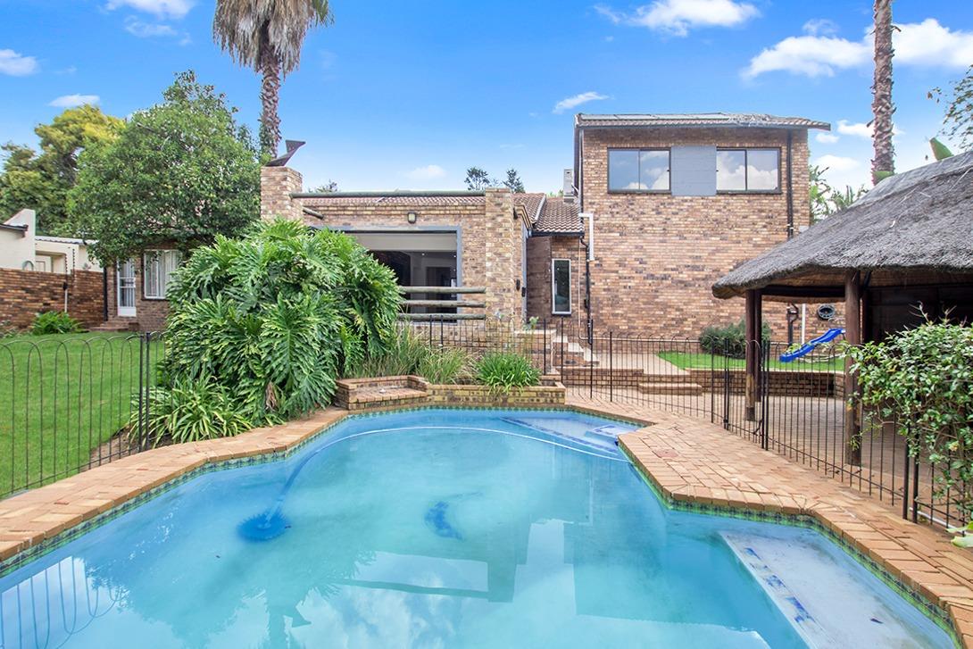 Randpark Ridge Property Houses for sale in Randpark Ridge