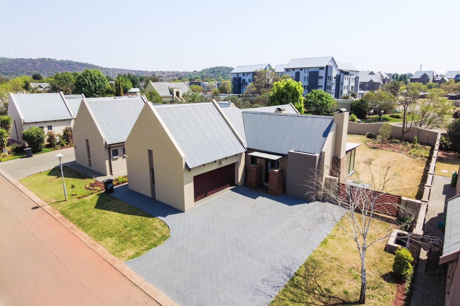 3 Bedroom House for sale in Eldo Lakes Estate P24112541942