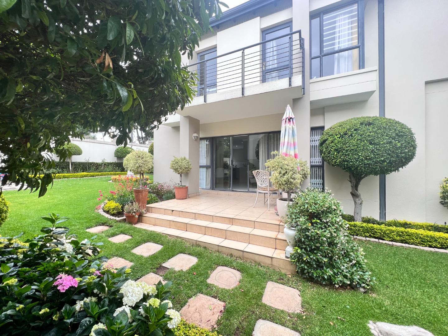 3 Bedroom Townhouse for sale in Wendywood Esprit Estate, 29 Bowling
