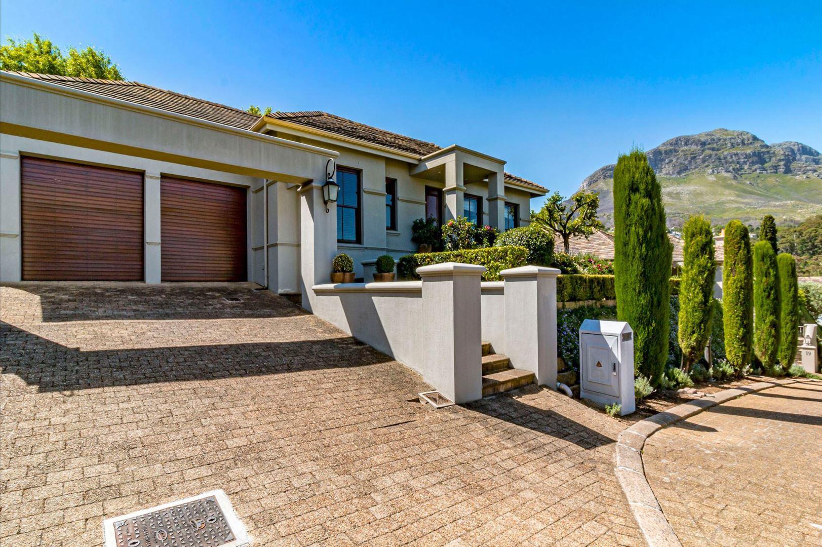 Montclair, Somerset West Property Property and houses for sale in