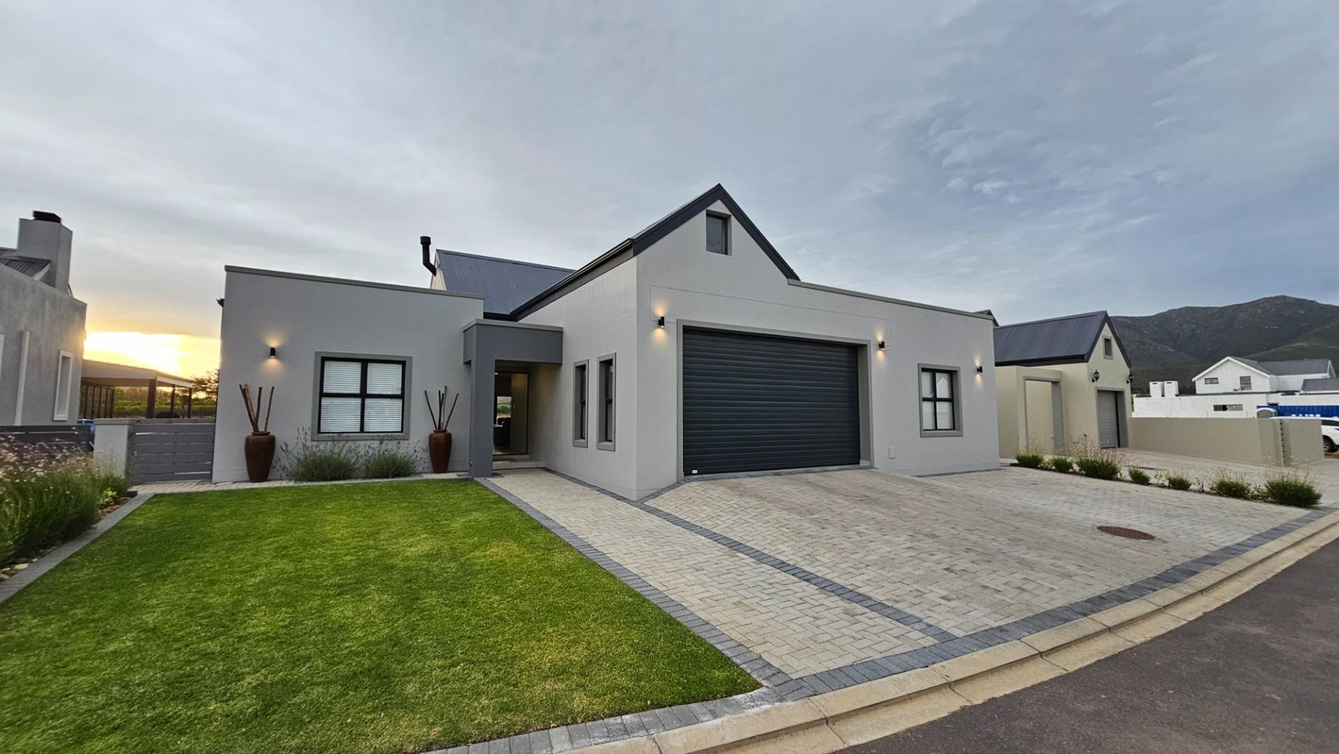 Silwerstrand Golf And River Estate Property Property and houses for