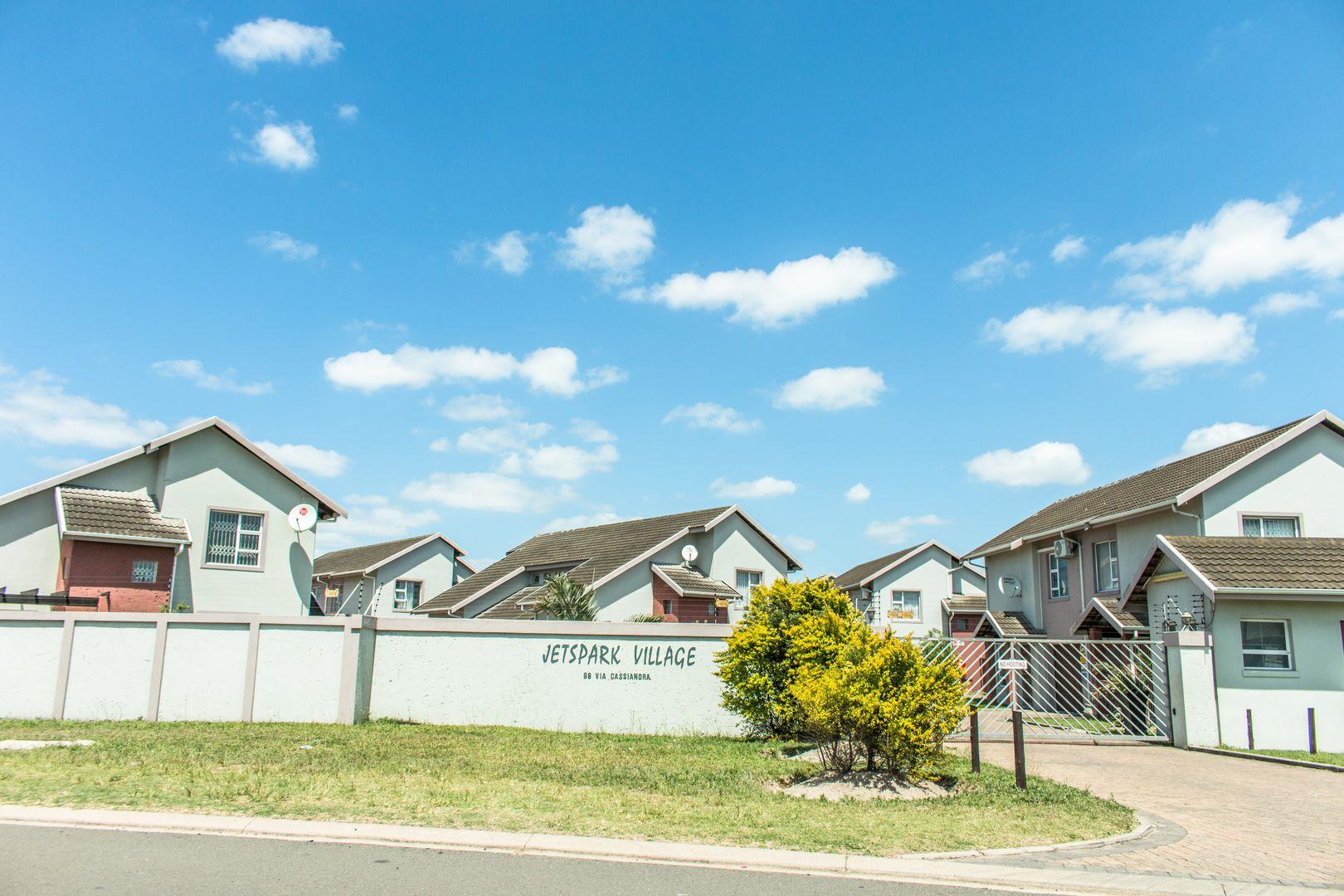 Arboretum, Richards Bay Property Townhouses to rent in Arboretum