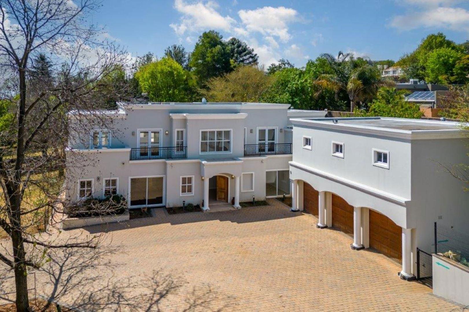 4 Bedroom House for sale in Bedfordview P24113651769