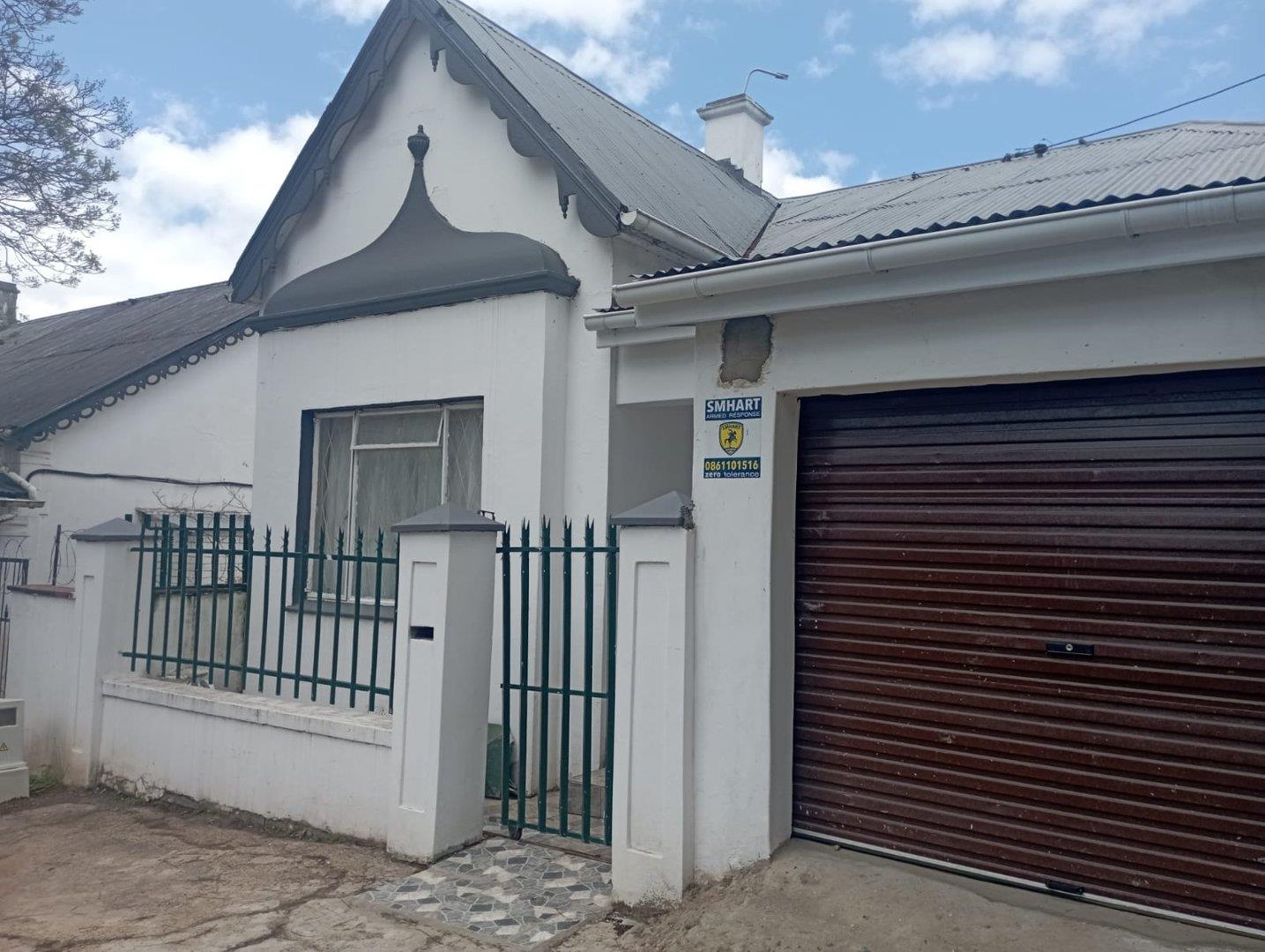Grahamstown Central Property Apartments / flats to rent in