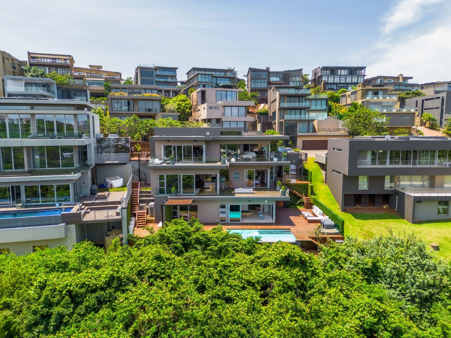 4 Bedroom House for sale in Umhlanga Ridge The Executive Estate, 14