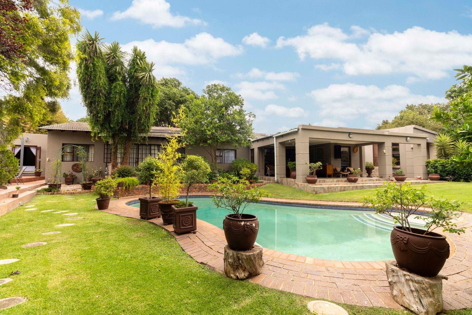 4 Bedroom House for sale in Bordeaux P24113655306