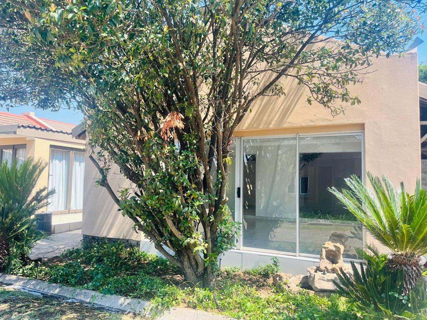 Riverside Beach Club Property Property and houses for sale in