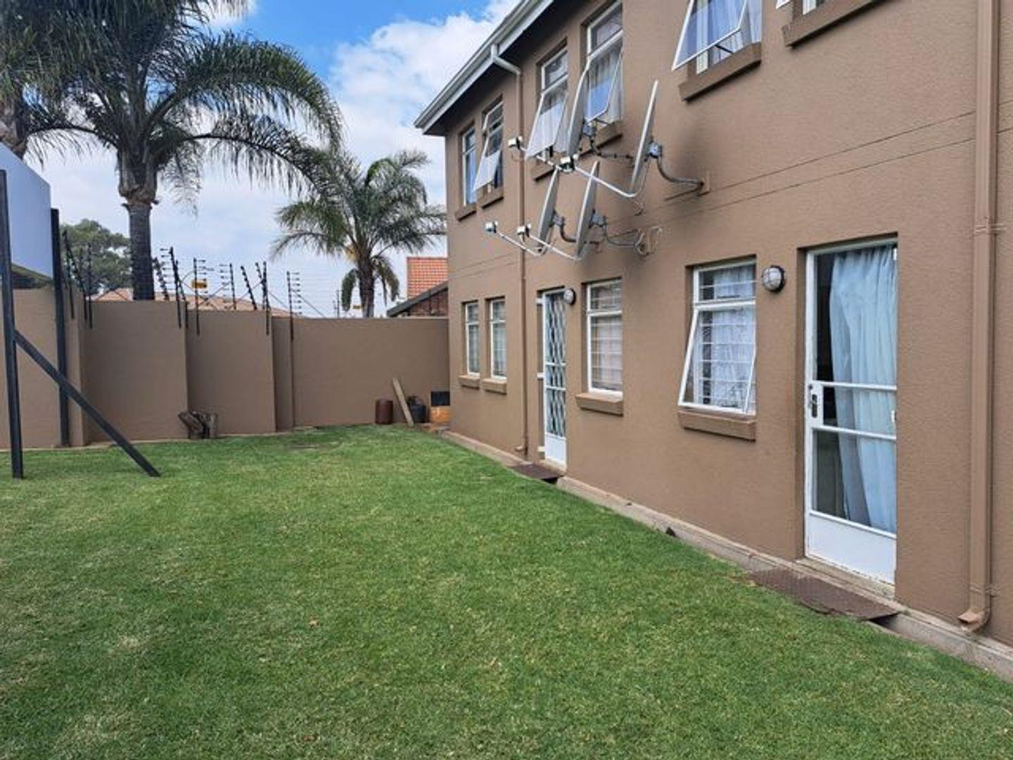 Florentia Property Property and houses for sale in Florentia