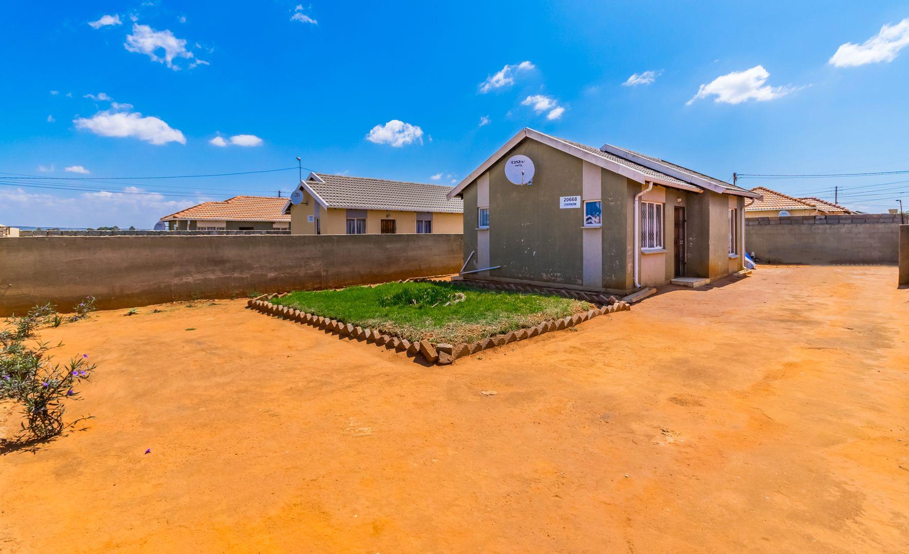 Protea Glen Property Property and houses for sale in Protea Glen