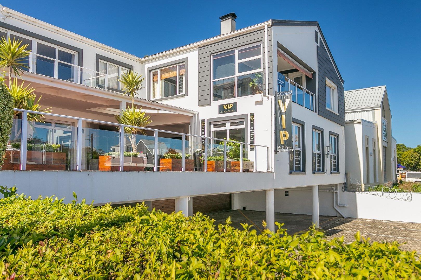 Commercial property for sale in Knysna Central P24113664060