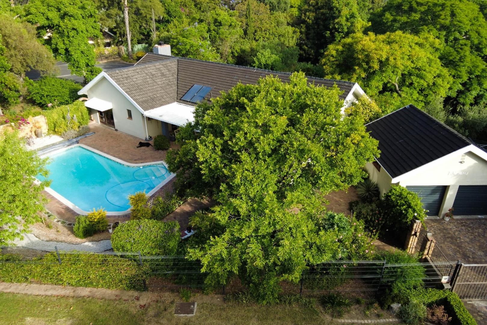 Westridge, Somerset West Property Property and houses for sale in