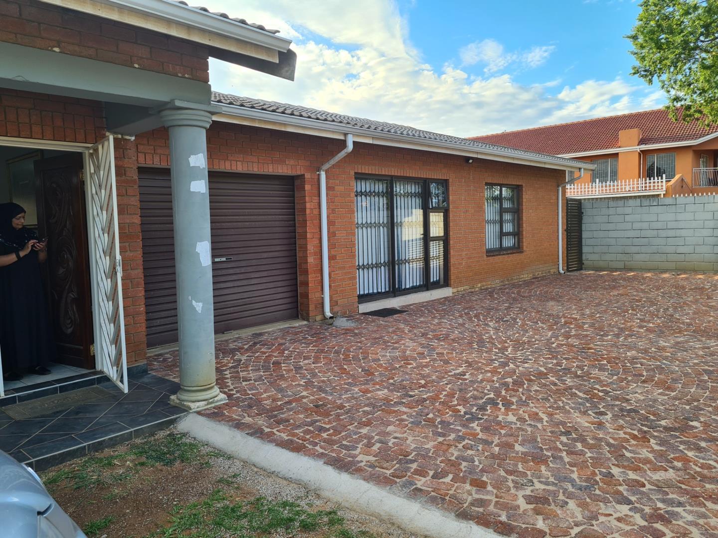 8 Bedroom House for sale in Bakerton P24113664837