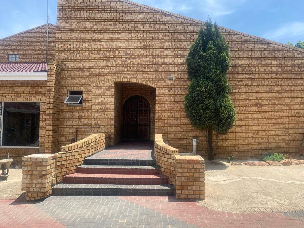 Bedworth Park Property Houses for sale in Bedworth Park