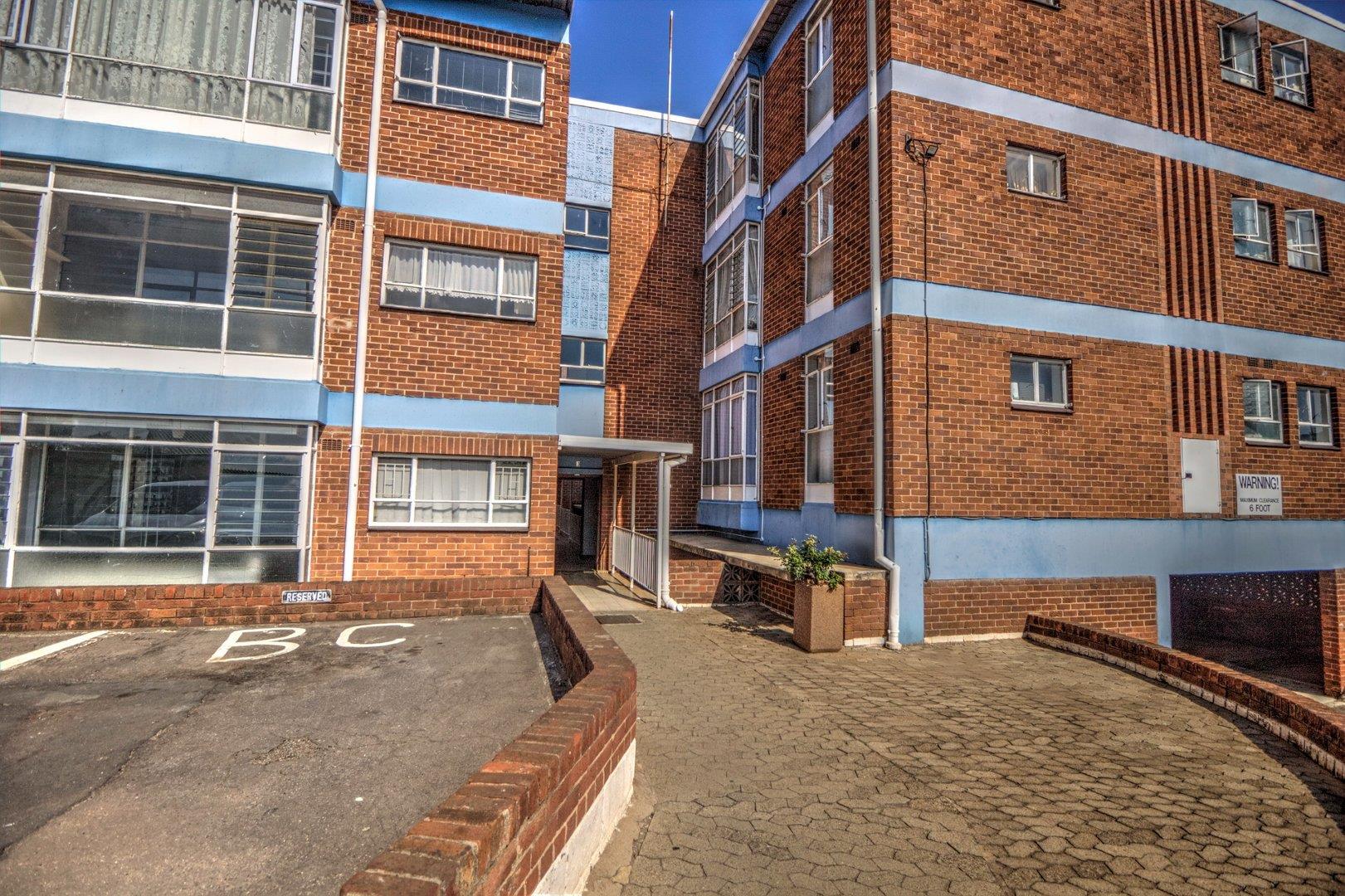 Apartments / flats for sale in Kempton Park Kempton Park Property