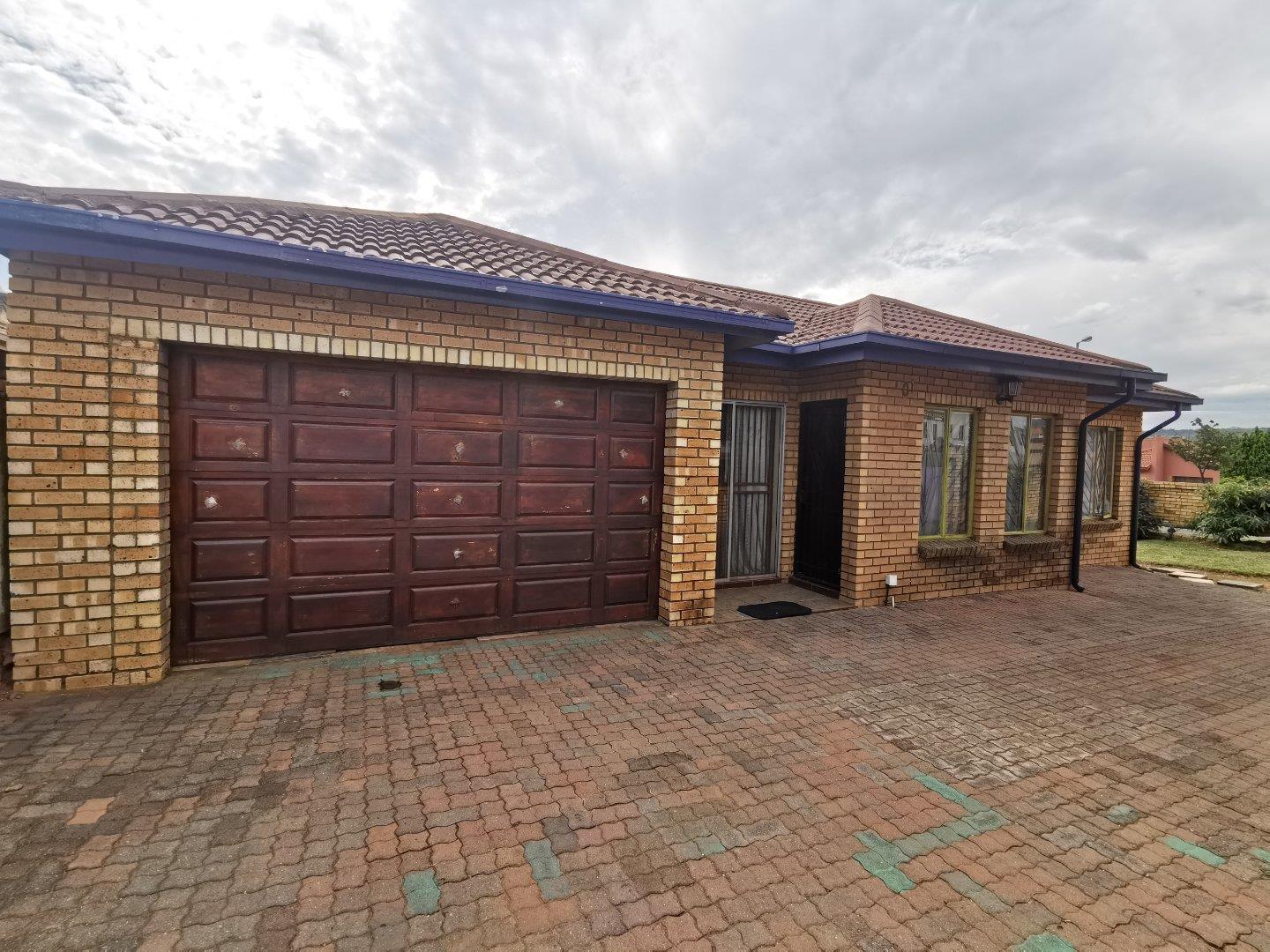 3 Bedroom House for sale in Danville P24113668080