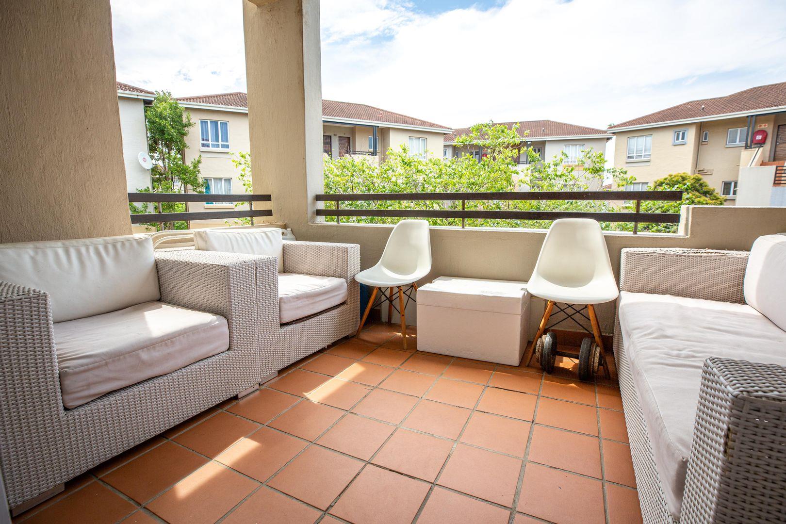 2 Bedroom Apartment / flat for sale in Sheffield Manor P24113669225