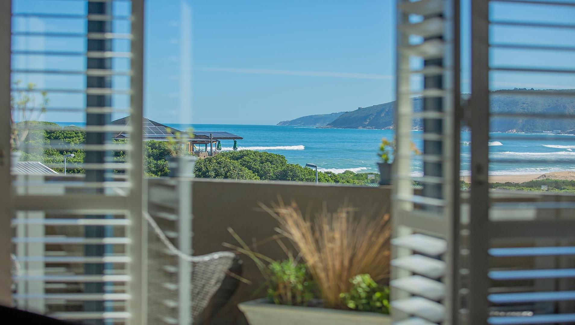 6 Bedroom House for sale in Wilderness Central P24113669428