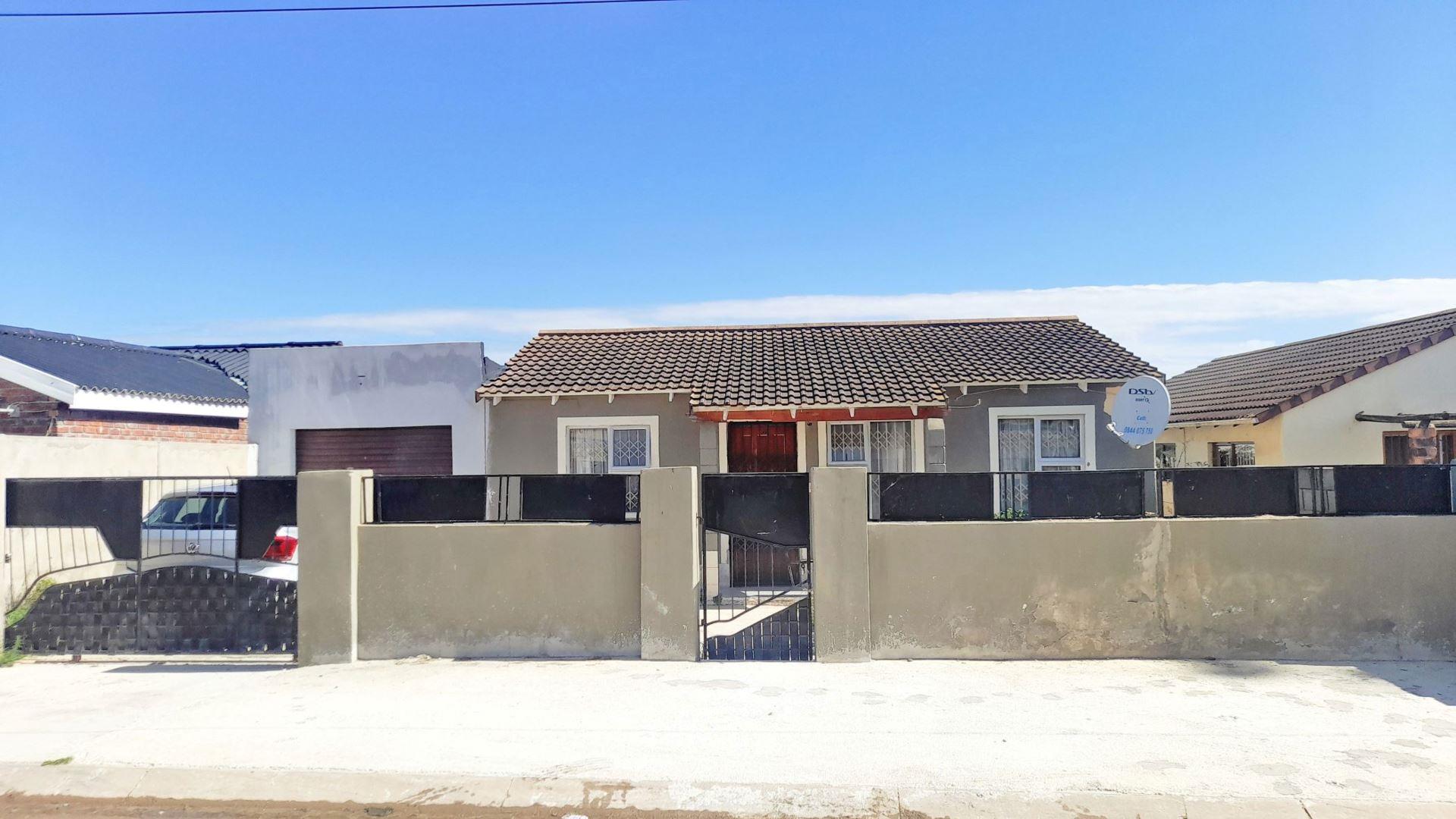 3 Bedroom House for sale in Kwadwesi P24113669550