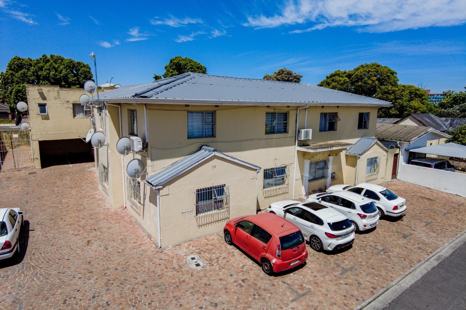 Apartments / flats for sale in Parow Parow Property