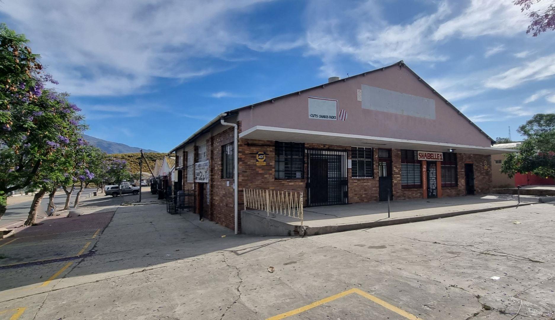 Commercial property for sale in De Doorns P24113671193