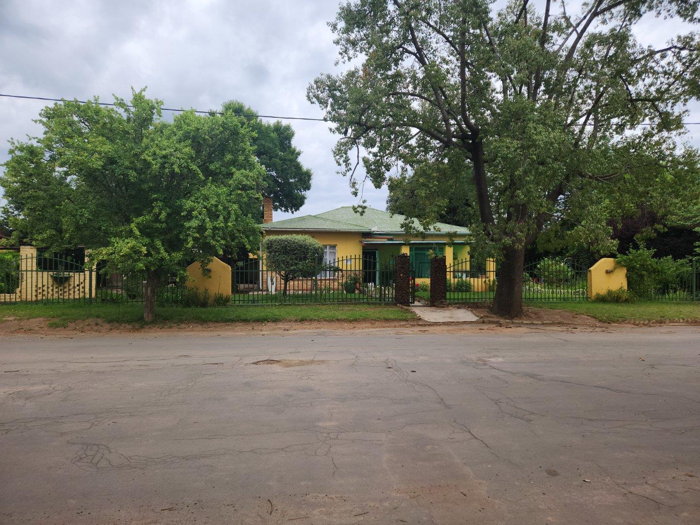 Property and houses for sale in Aliwal North Aliwal North Property