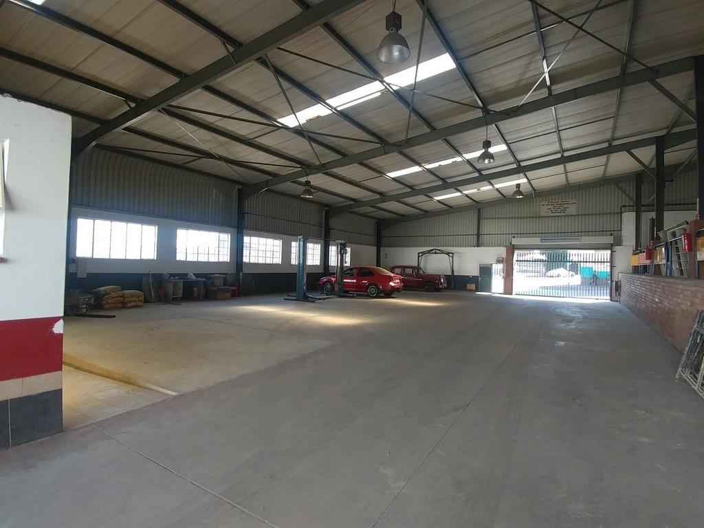 Selby Property Industrial property to rent in Selby