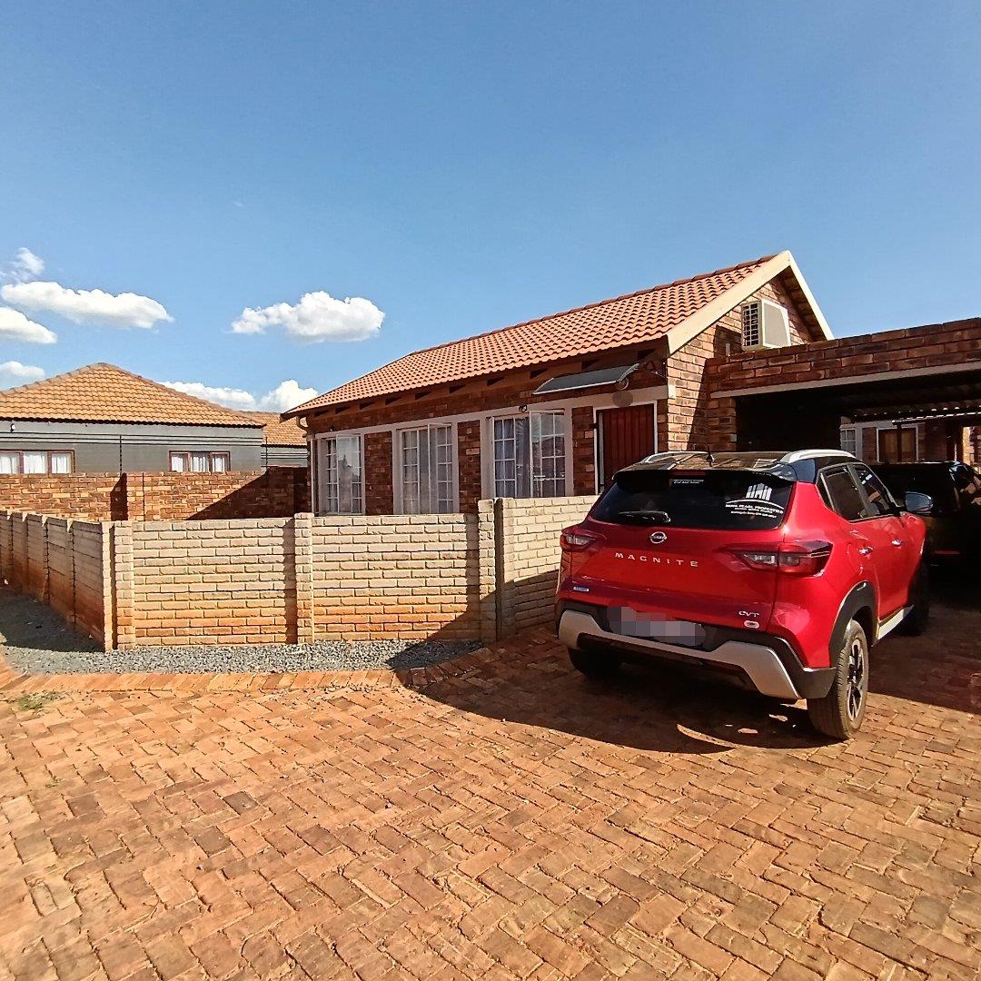 3 Bedroom House for sale in The Orchards 31 Ikawu Street P24113672310