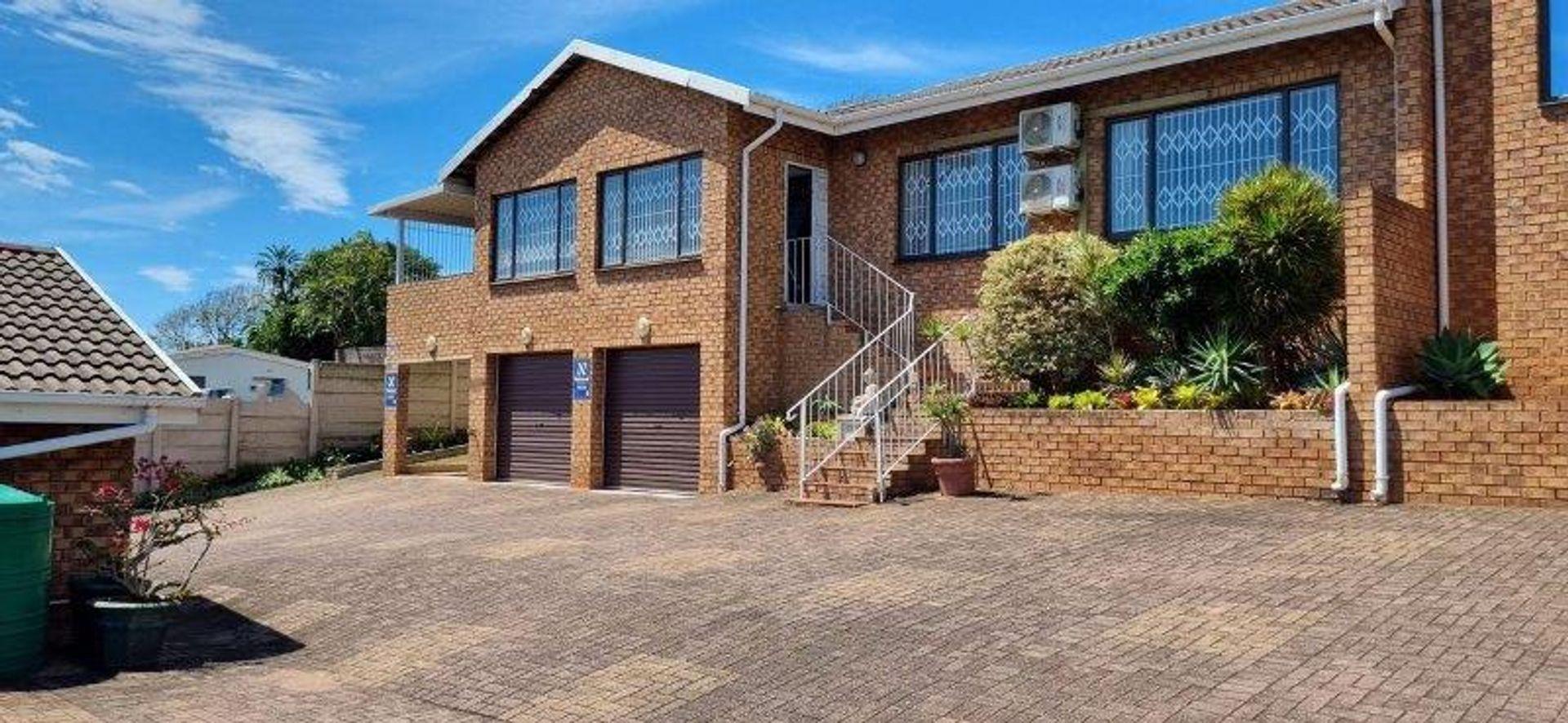 3 Bedroom Townhouse for sale in Scottburgh Central P24113674137