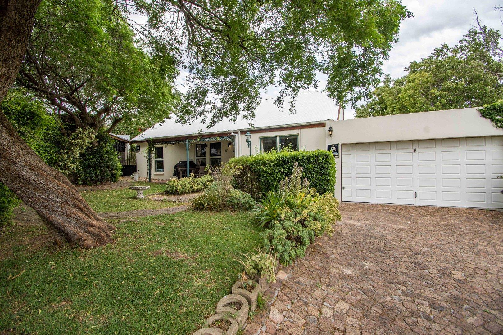 Heldervue Property Townhouses for sale in Heldervue