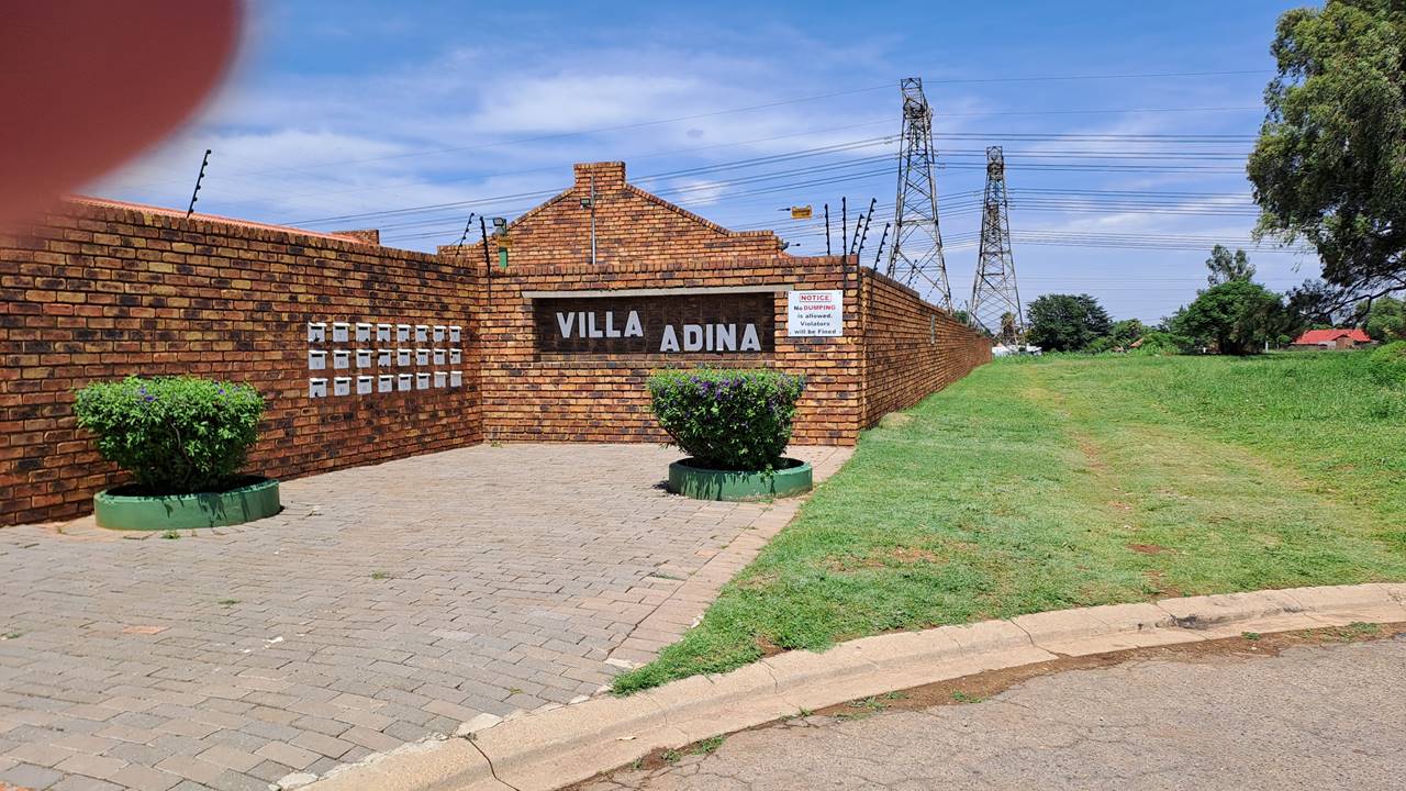 2 Bedroom Townhouse for sale in Mayberry Park P24113675168