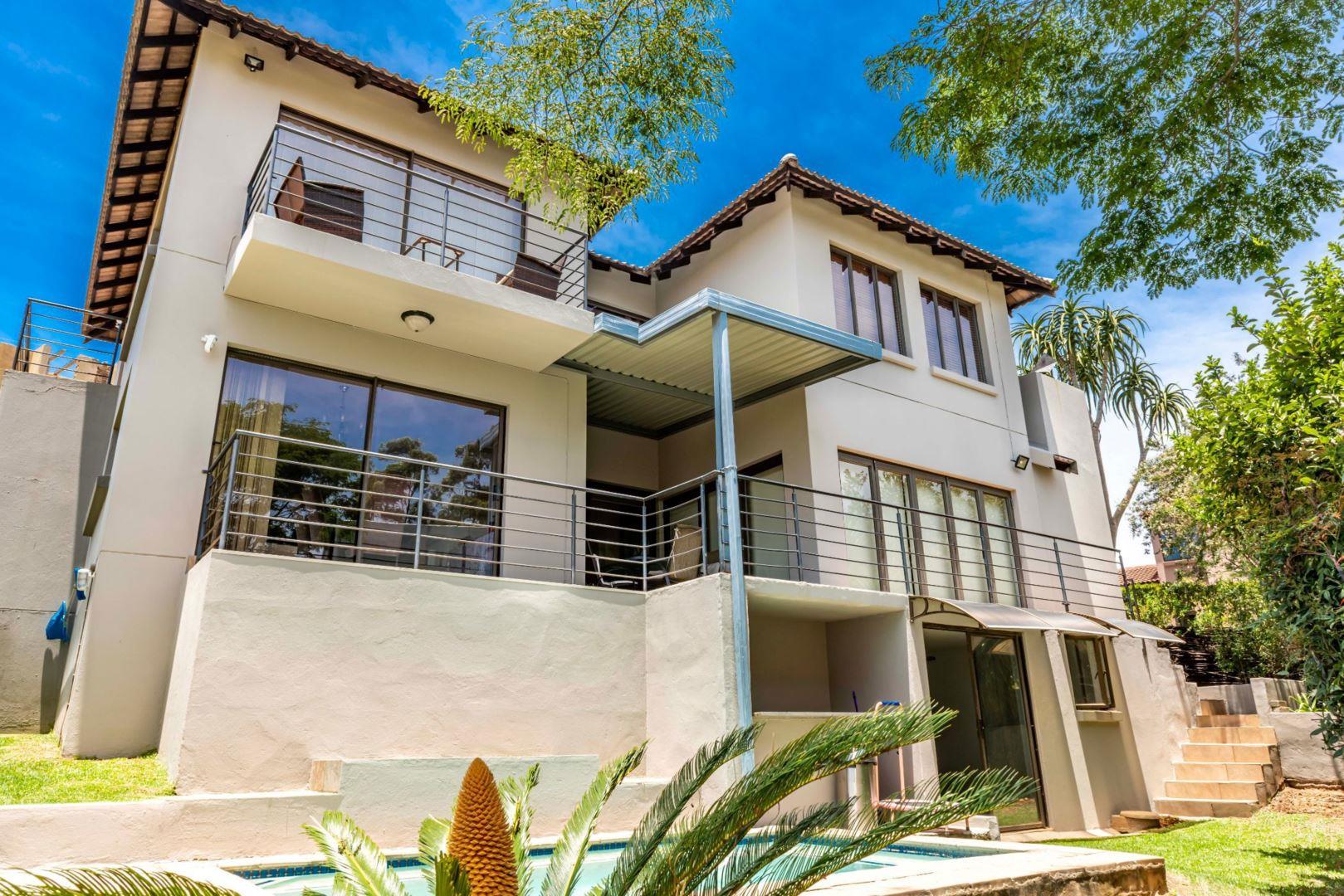 Ruimsig Country Estate Property Property and houses to rent in