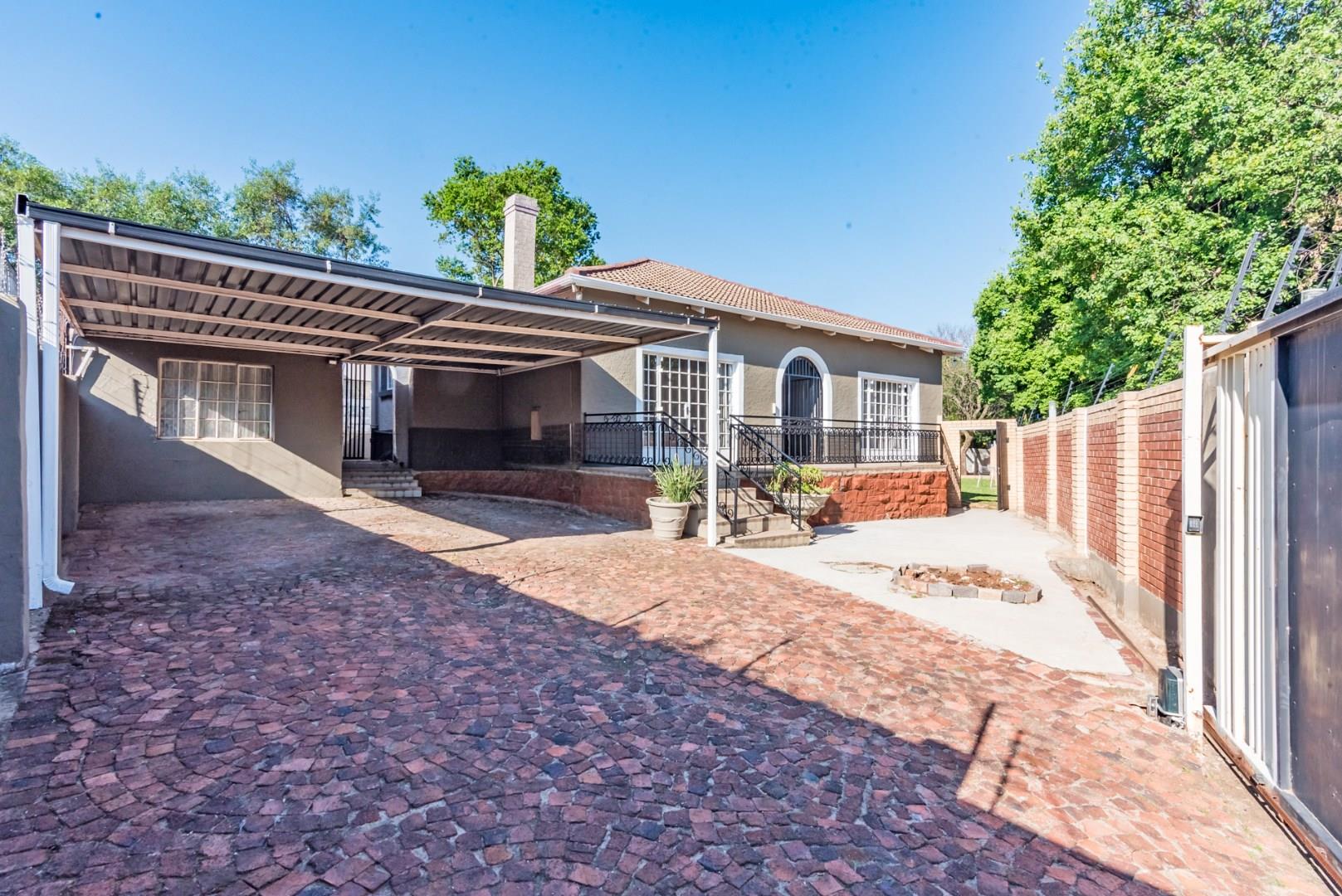 3 Bedroom House for sale in Auckland Park P24113676041