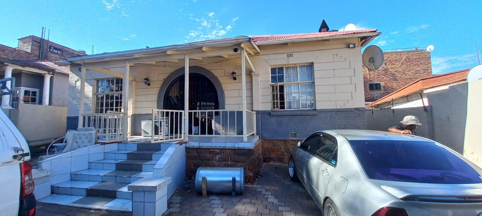 8 Bedroom House for sale in Bellevue P24113676271