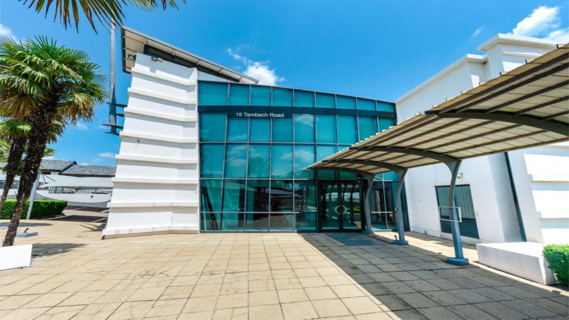 Commercial property for sale in Sunninghill 19 Tambach Road P24