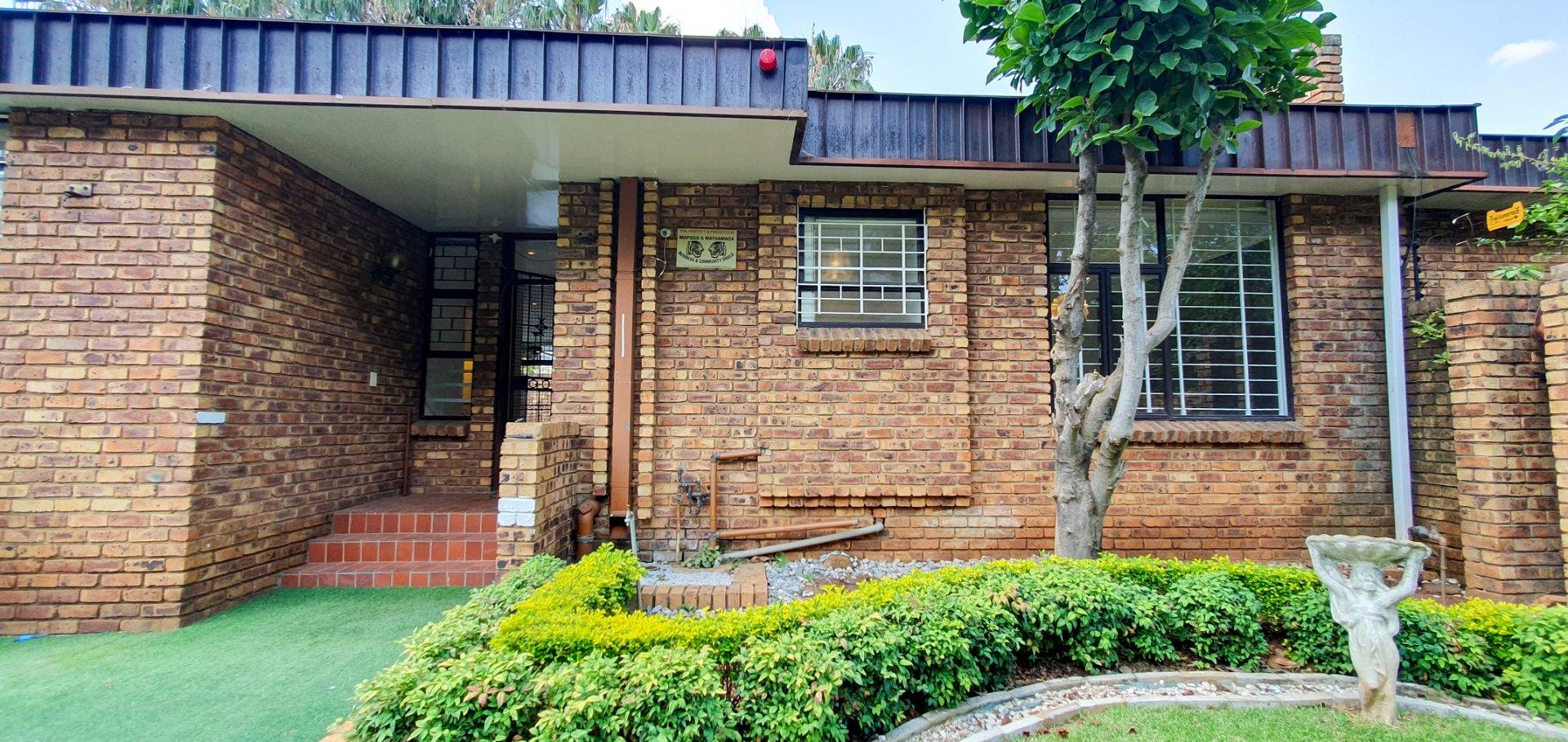 Menlyn Property Townhouses to rent in Menlyn