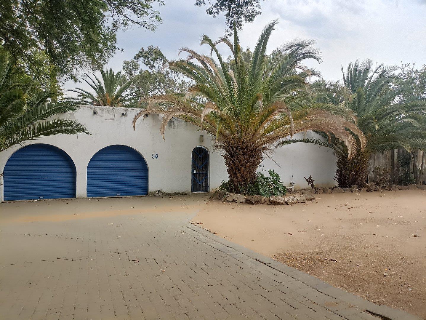 5 Bedroom House for sale in Fontainebleau P24113677562