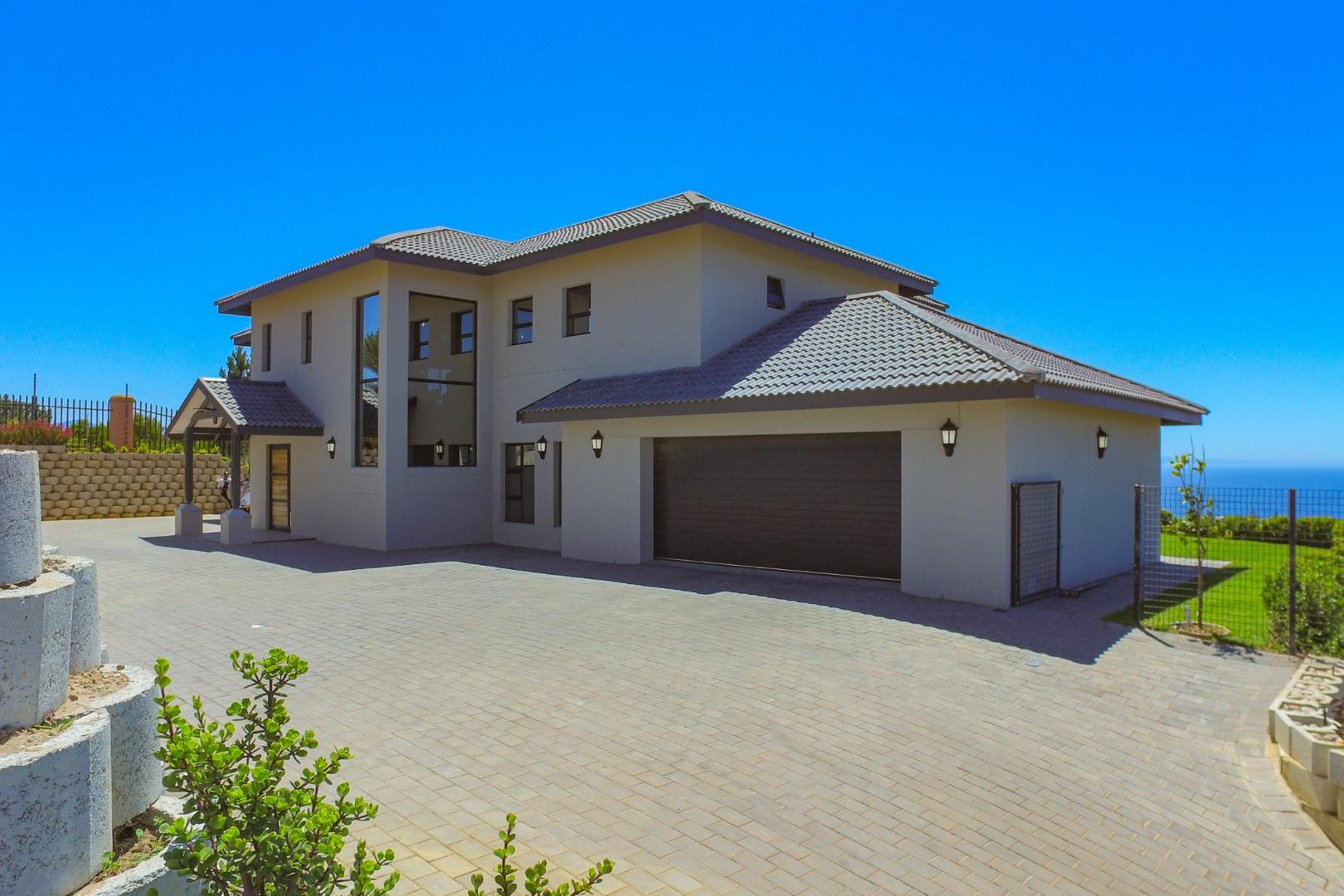3 Bedroom House for sale in Robberg Ridge 50 Robberg Ridge Estate