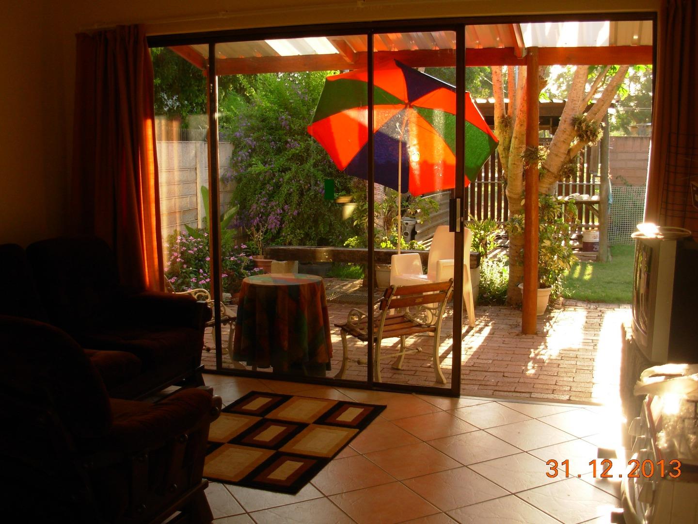 1 Bedroom Apartment / flat to rent in Redhouse 1 River Rd P24113678058