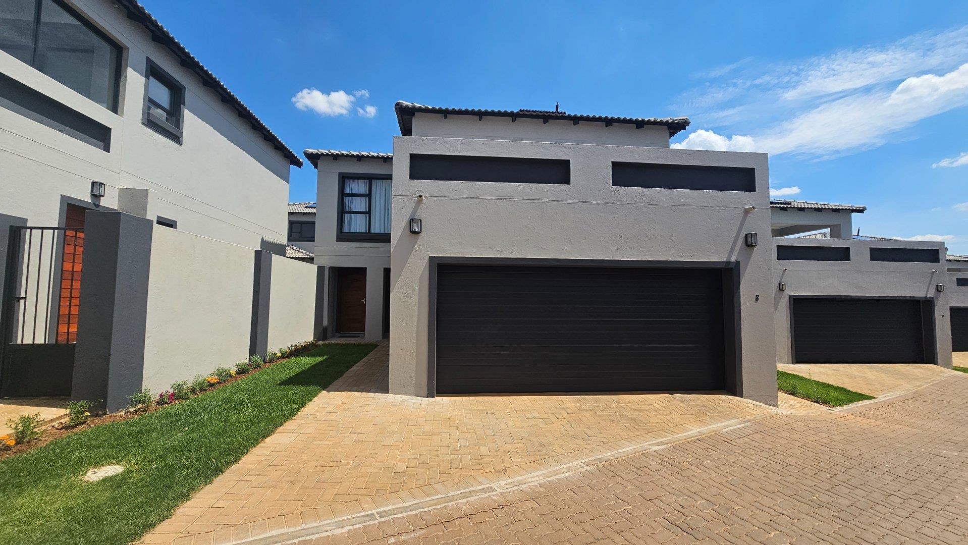 Olympus Ridge Property Property and houses for sale in Olympus Ridge