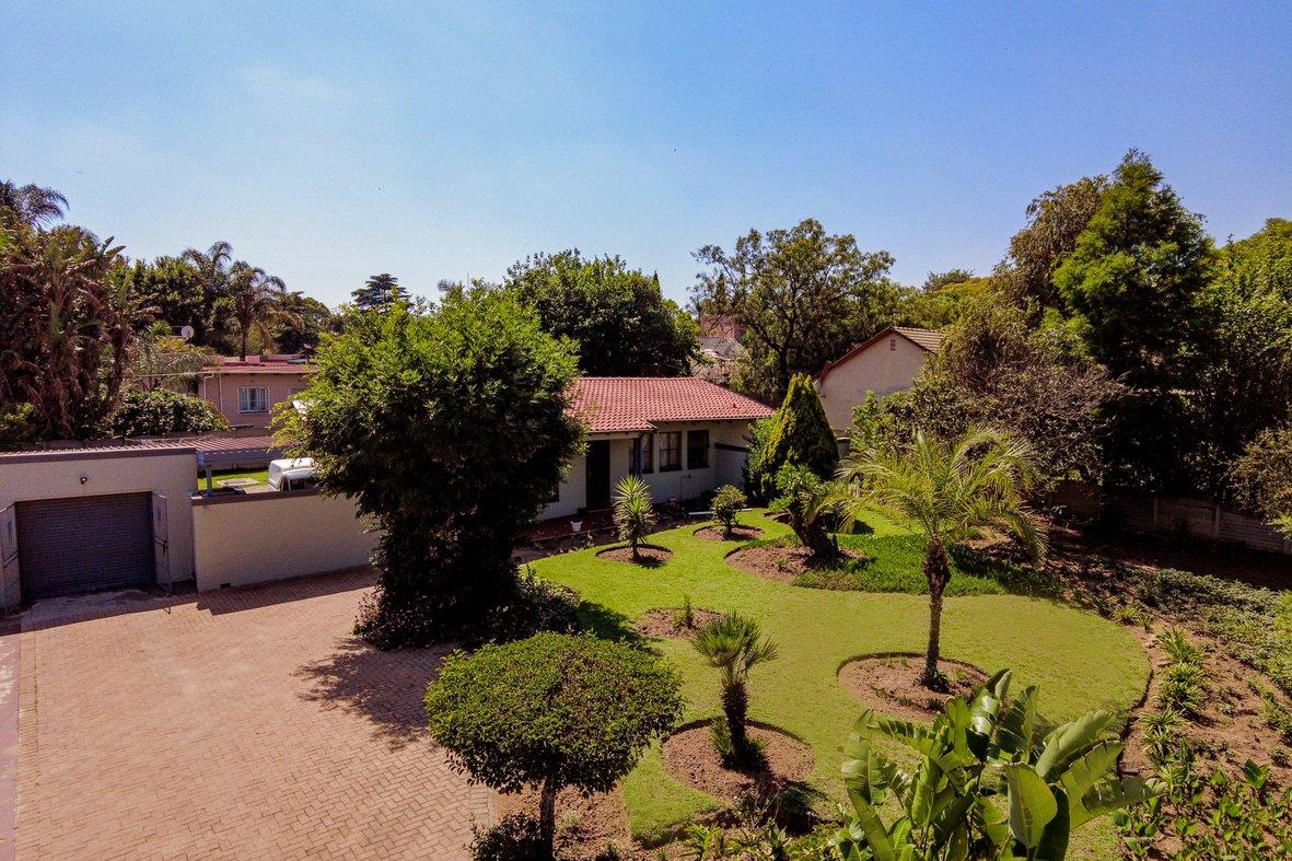 3 Bedroom House for sale in Norkem Park P24113695680