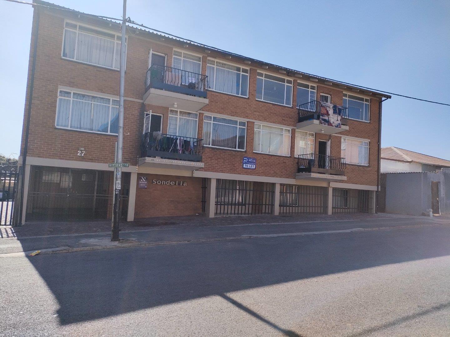 3 Bedroom Apartment / flat to rent in Kenilworth P24113695916