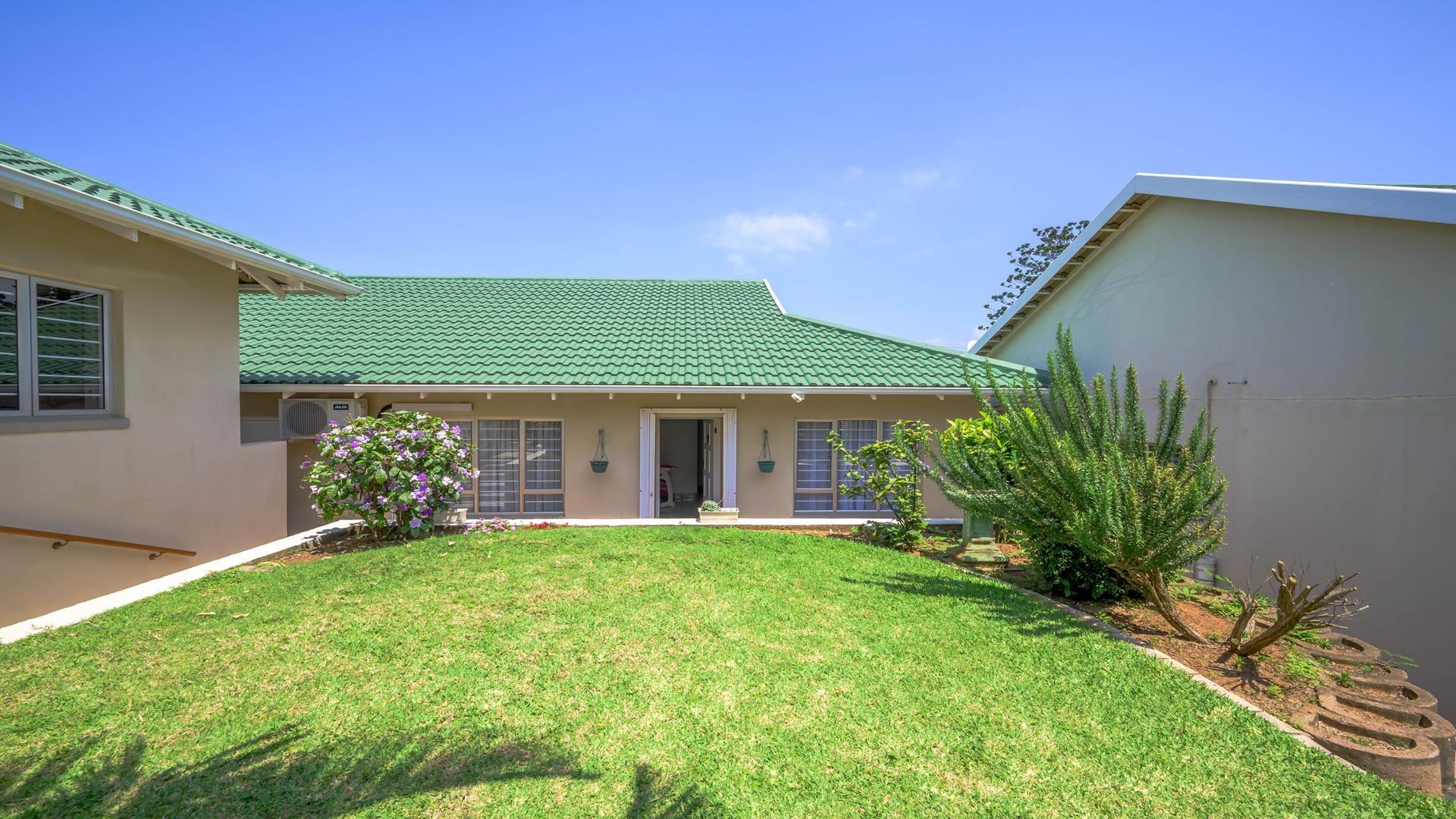 3 Bedroom Townhouse for sale in Somerset Park P24113697862