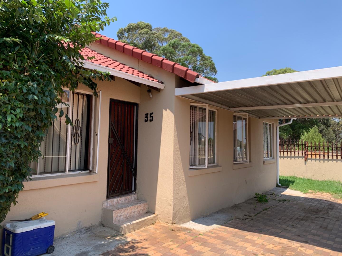 3 Bedroom Townhouse for sale in Ormonde P24113698520