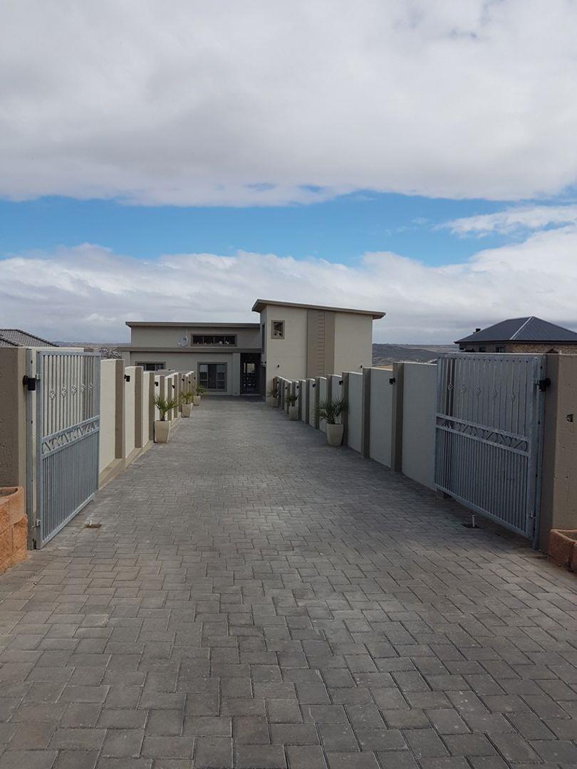 4 Bedroom House for sale in Monte Christo P24113700357