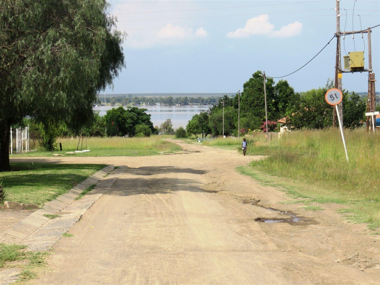 Vacant land / plot for sale in Oranjeville P24110890977